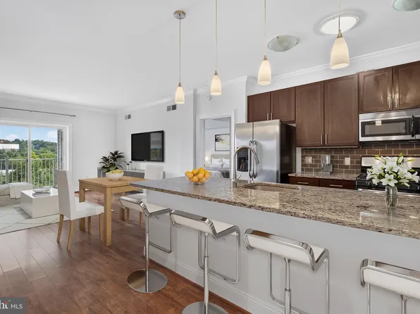 6301 Edsall Rd Unit 613, Alexandria, VA 22312