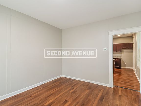 3rd image of 1117 Atwood Ave