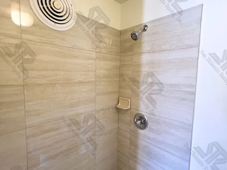 Three Regents, 5085 Likini Street, Unit B309 — Photo 11