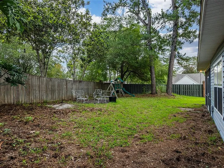 11516 NW 16th Pl — Photo 36