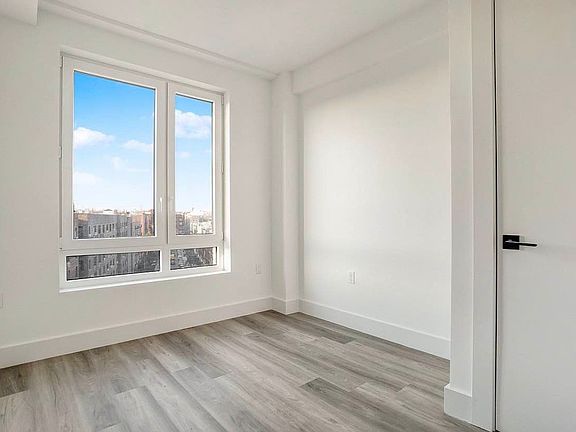 4th image of 1634 Church Ave #2G
