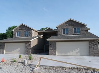 1032 W Willis Way, Appleton, WI 54913