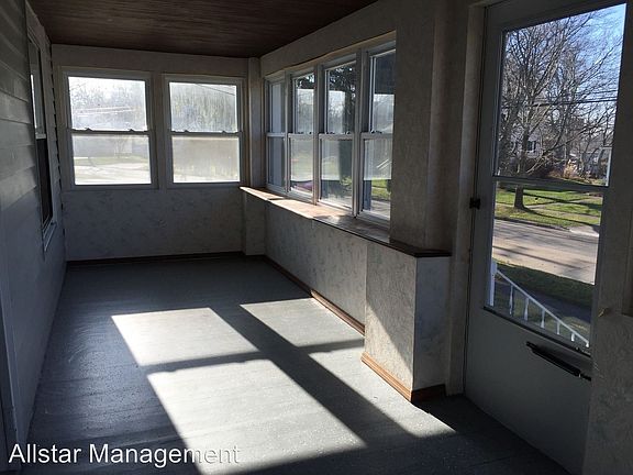 5th image of 51 Nordham Dr