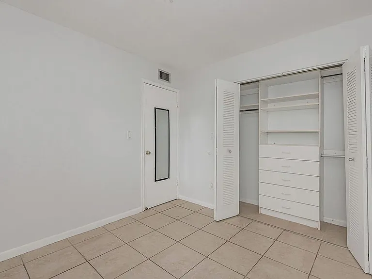 4111 Stirling Rd #308 — Photo 13