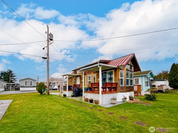 8080 Harborview Road #M183, Blaine, WA 98230