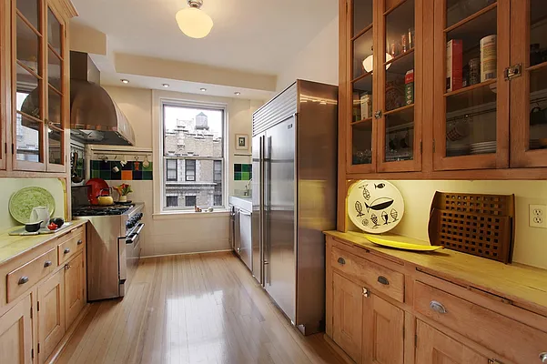 Sold by Corcoran | media 2