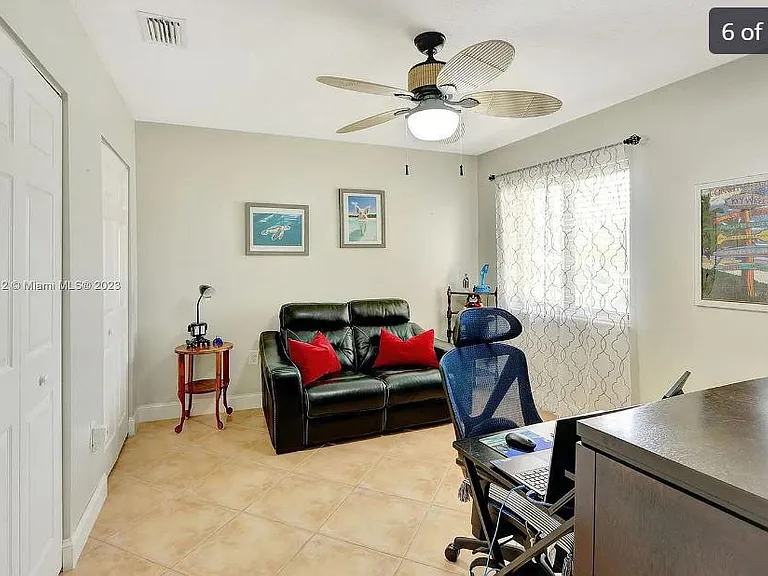 13203 SW 205th Ln — Photo 6