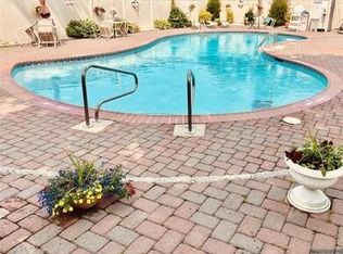 205 Bergen Tpke APT 2A, Ridgefield Park, NJ 07660