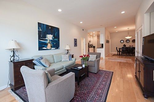 1st image of 11947 Dorothy St APT 203