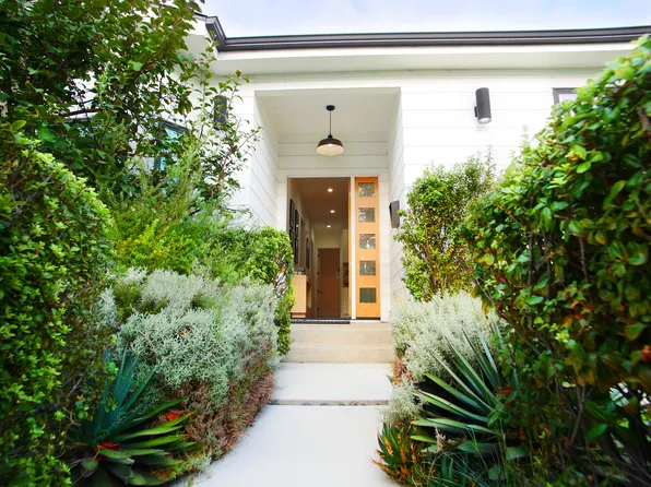 3744 Somerset Dr, Los Angeles, CA 90016