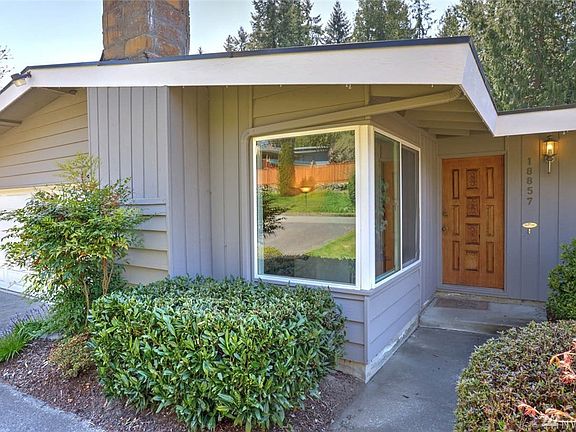 The approach and entry to this home are lined with mature plantings, enhancing the street appeal. Truly an ideal commuter location with easy access to freeways, SeaTac Airport, hospital, major dining, retail and business hubs.