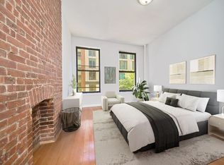 504 W 44th St #3E, New York, NY 10036