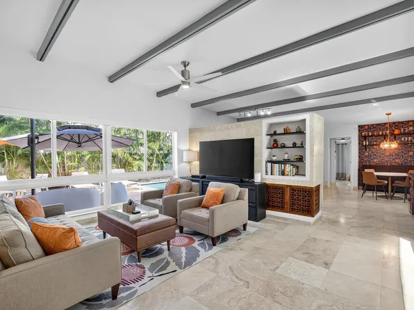 2625 NE 16th Avenue, Wilton Manors, FL 33334