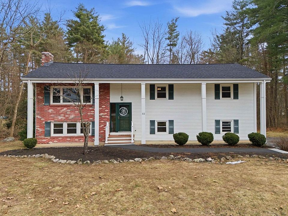 1st image of 32 Edinburgh Dr