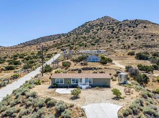32312 Angeles Forest Hwy, Palmdale, CA 93550