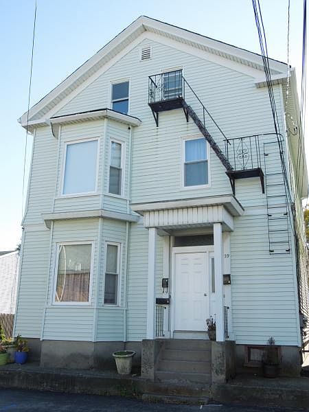1st image of 29 Cobb St #1