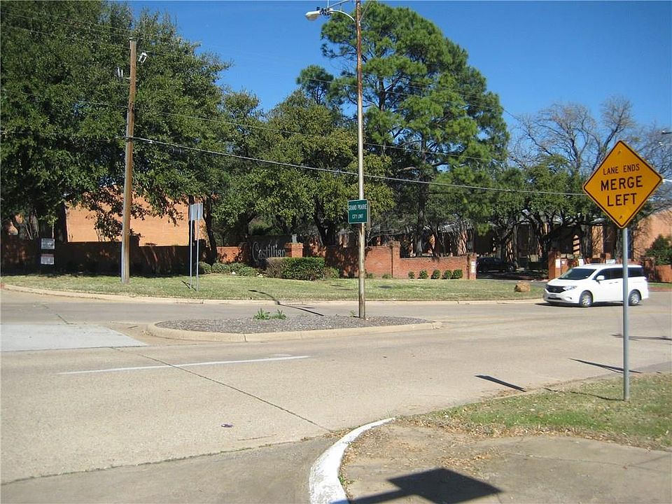 1st image of 504 E Avenue J APT D