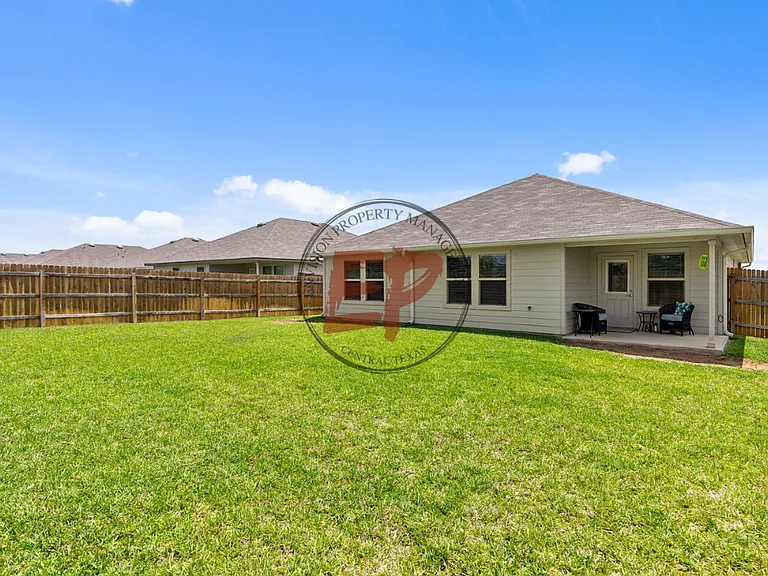 6929 Guadalupe Rd — Photo 12
