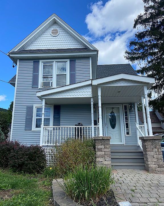 1st image of 82 Church St