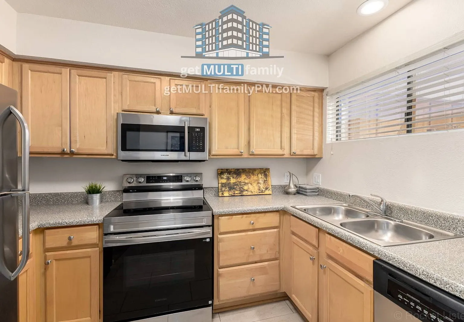 2 bed, 2.0 bath, 865 sqft, $1,095 — Photo 4
