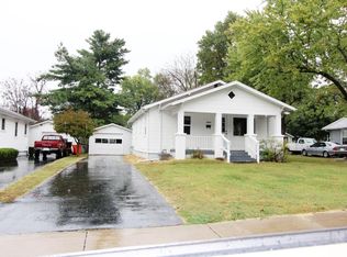 2011 W Calhoun St, Springfield, MO 65802