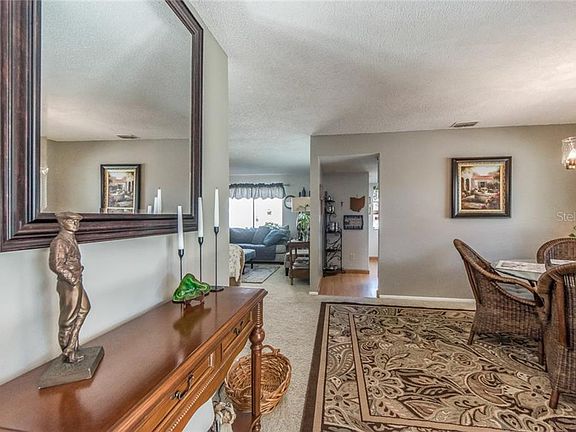 4th image of 2530 Bay Berry Dr