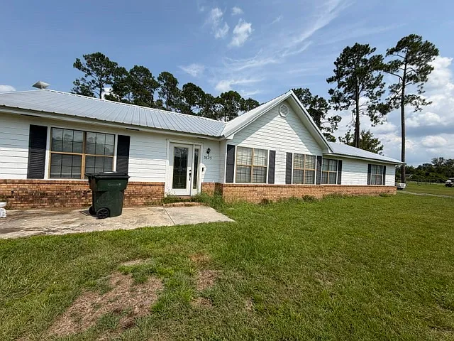 3625 Fern Bank Rd
