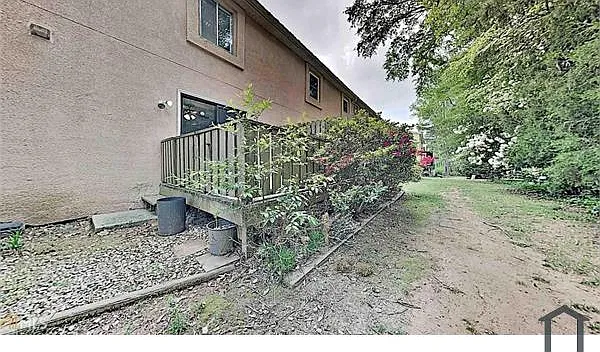 2400 Lawrenceville Hwy #D — Photo 13