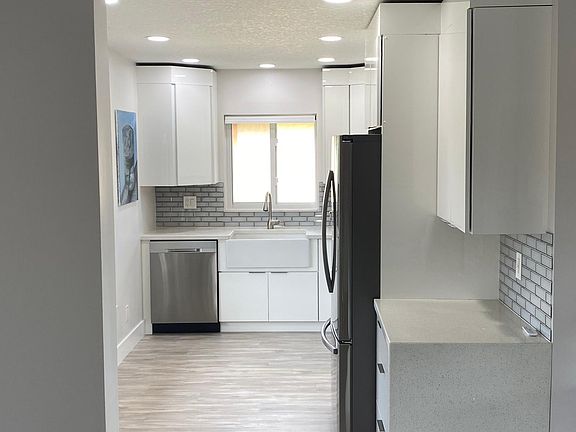 2nd image of 13434 Sabal Palm Ct #C