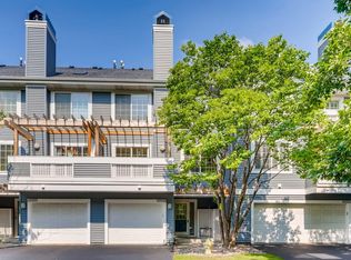 15605 24th Ave N UNIT C, Plymouth, MN 55447
