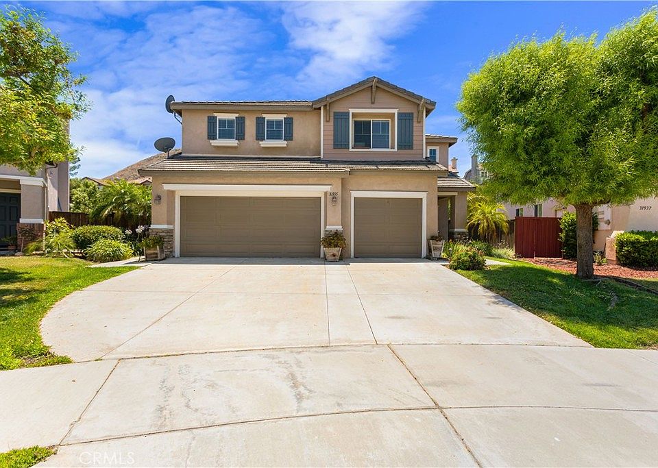 1st image of 31935 Daisy Field Ct