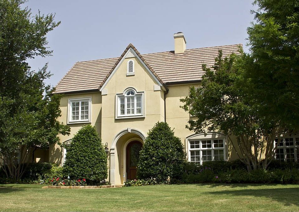 1st image of 7024 Oakmont Ter