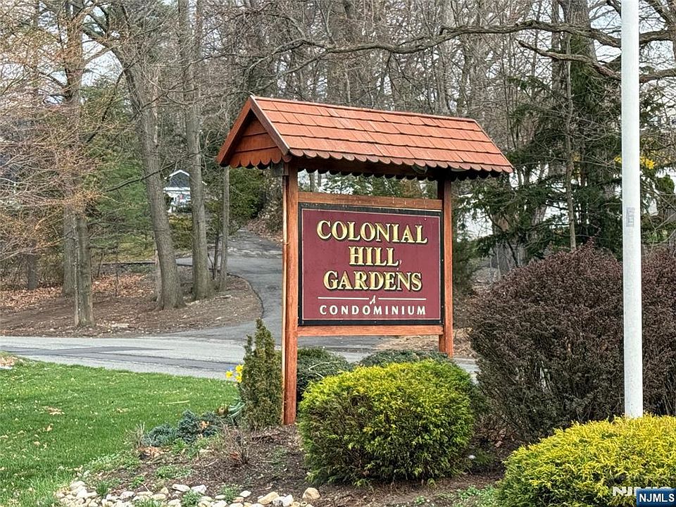 1st image of 6 Colonial Dr #6A