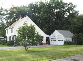 102 Northfield Rd, Bernardston, MA 01337