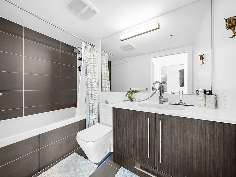 188 Agnes St #1103 — Photo 21
