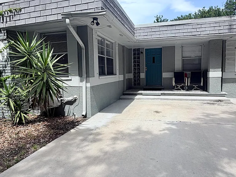 338 Elm St — Photo 3