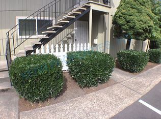8537 NE Halsey St #8537, Portland, OR 97220