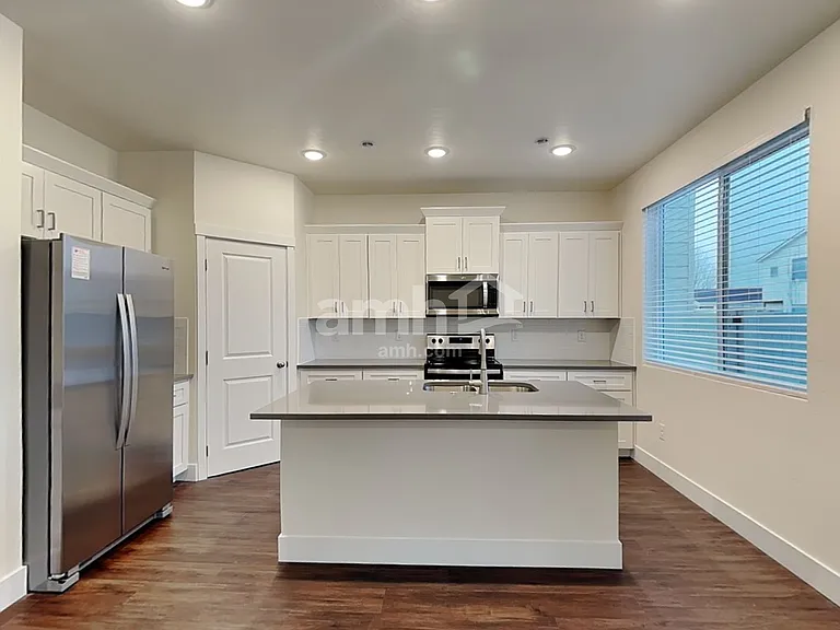 11422 W Mesquite St — Photo 4