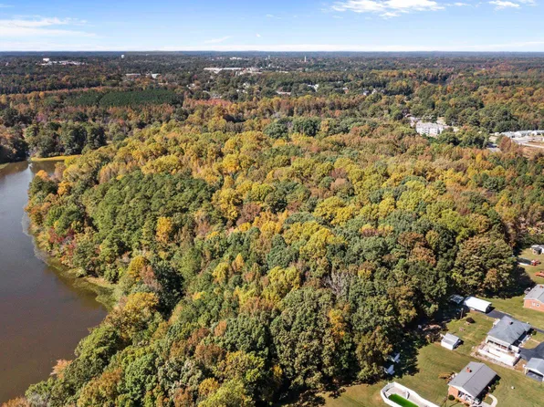 22 Ennis Murphy Rd #2/3, Henderson, NC 27537