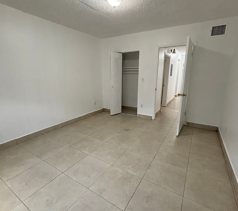 1st image of 768 NW 32nd St APT 1