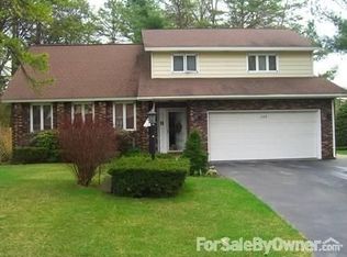 329 Dolan Dr, Schenectady, NY 12306