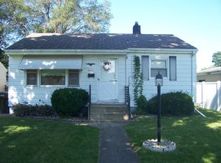 2125 S Glen St, South Bend, IN 46613