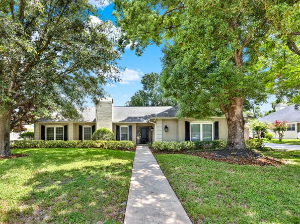 8969 Crichton Wood Dr