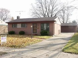 11880 Danforth Dr, Sterling Heights, MI 48312