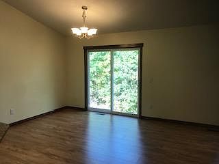 4th image of 32023 152nd St
