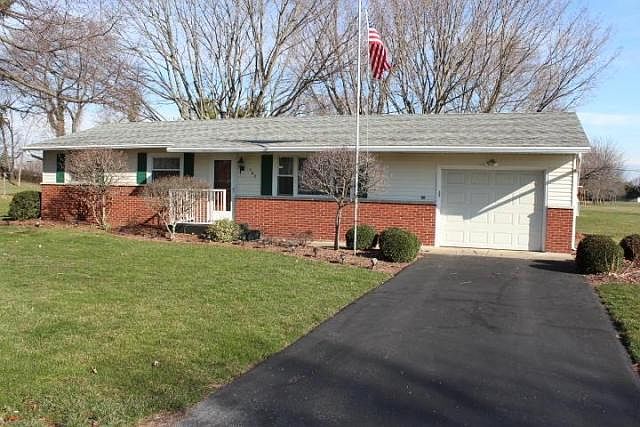 1st image of 160 Hillcrest Dr