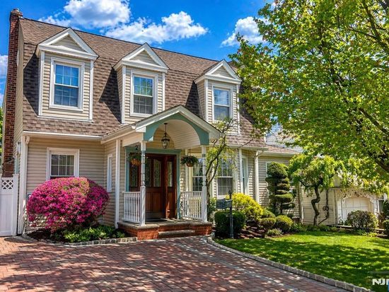 275 Springfield Avenue, Hasbrouck Heights, NJ 07604