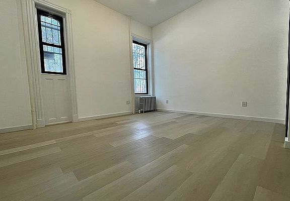 5th image of 202 Saint Nicholas Ave #1R