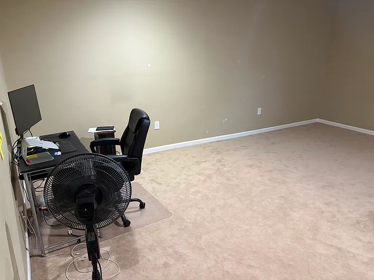 2603 Rockledge Ct — Photo 32