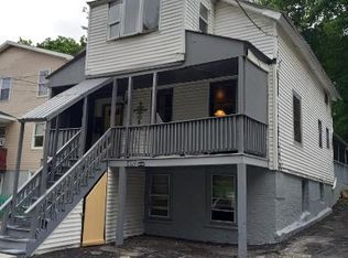 1442 1st St #1, Rensselaer, NY 12144